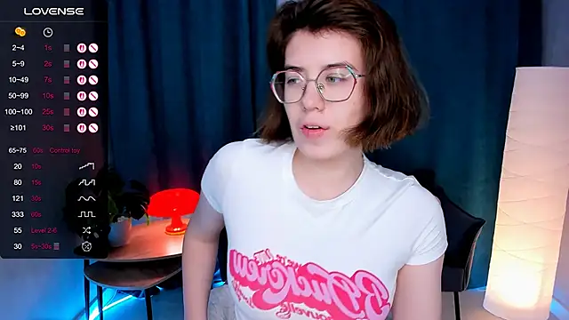 BellaCaress online show from 30, 11, 2025