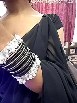 Snapshot of SEEMA_127 chatting on 5, 12, 2025 SEEMA 127 online show from 5, 12, 2025