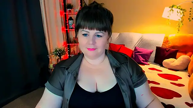 CrystaalStaar online show from 16, 4, 2026