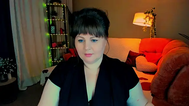 CrystaalStaar online show from 11, 6, 2026