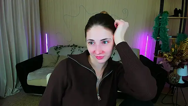 Snapshot of SensitiveSooul chatting on 23, 11, 2025 SensitiveSooul online show from 23, 11, 2025