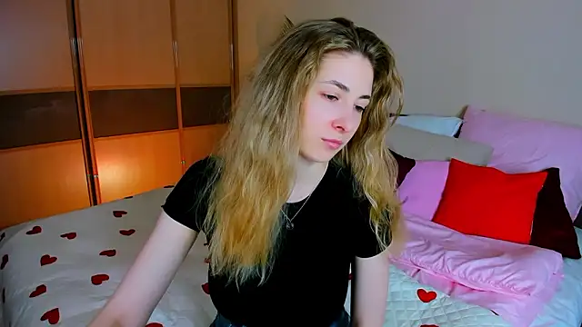 Snapshot of SensitiveSooul chatting on 27, 2, 2026 SensitiveSooul online show from 27, 2, 2026