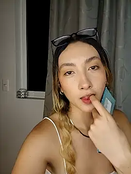 LauMiller online show from 19, 11, 2025