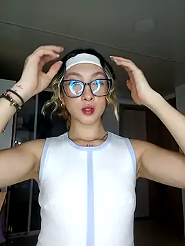 LauMiller online show from 24, 11, 2025