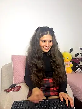 Snapshot of Emilyybennet_ chatting on 9, 10, 2025 Emilyybennet online show from 9, 10, 2025