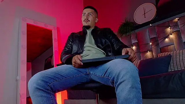 MrFox   online show from 16, 2, 2026