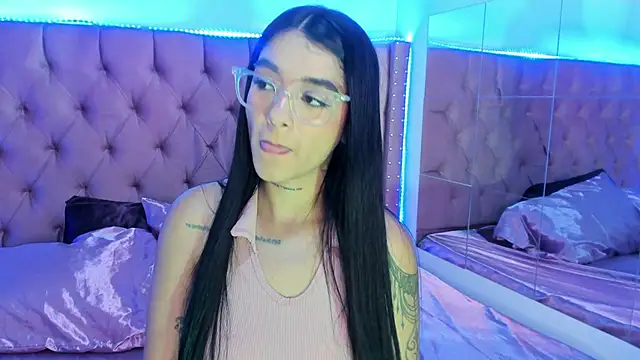 Snapshot of sara_ramirez01 chatting on 9, 9, 2025 sara ramirez01 online show from 9, 9, 2025