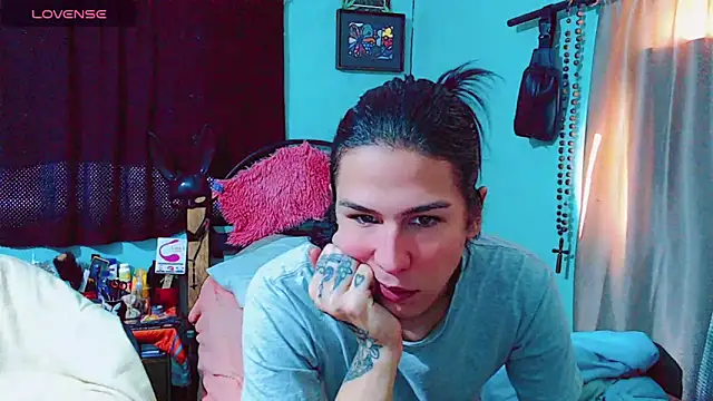 Azley sweet online show from 4, 12, 2024