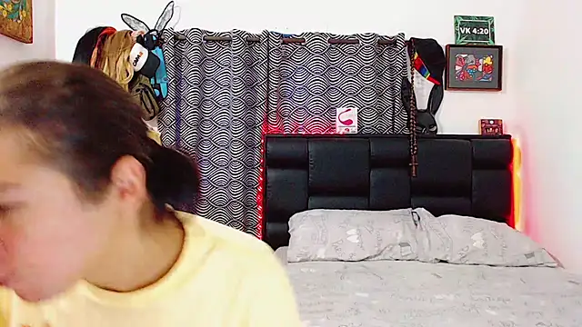 Azley sweet online show from 27, 11, 2025