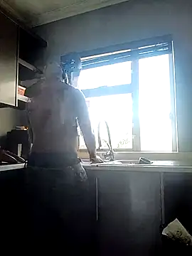 Snapshot of Thabo1004 chatting on 5, 2, 2026 Thabo1004 online show from 5, 2, 2026