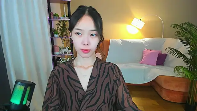 Snapshot of SoulHarmoonyy chatting on 18, 9, 2025 SoulHarmoonyy online show from 18, 9, 2025