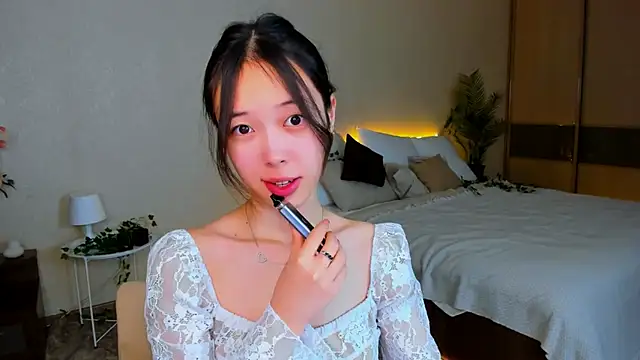 Snapshot of SoulHarmoonyy chatting on 12, 10, 2025 SoulHarmoonyy online show from 12, 10, 2025