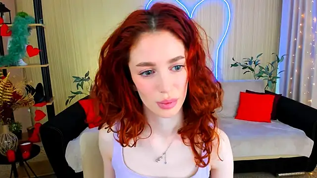 Snapshot of ChristinaConteeree chatting on 3, 7, 2026 ChristinaConteeree online show from 3, 7, 2026