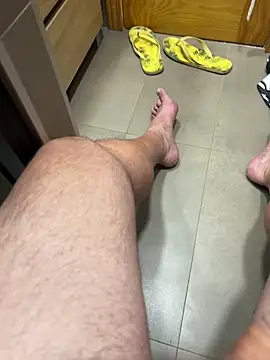 Snapshot of aries7713 chatting on 10, 9, 2025 aries7713 online show from 10, 9, 2025