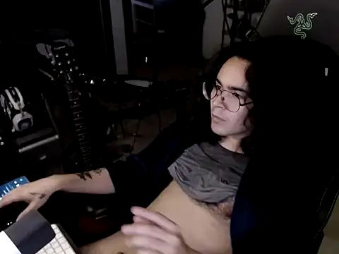 Snapshot of dorrey21 chatting on 8, 11, 2025 dorrey21 online show from 8, 11, 2025