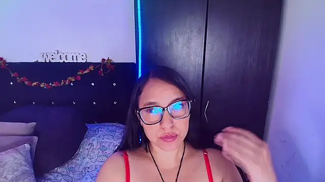 Snapshot of KattyLatina chatting on 16, 6, 2026 KattyLatina online show from 16, 6, 2026