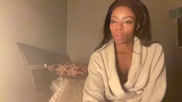 Peachyz69 online show from 9, 2, 2026