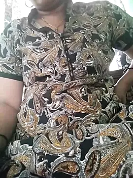 Snapshot of Monika_Telugu_Girl chatting on 3, 11, 2025 Monika Telugu Girl online show from 3, 11, 2025