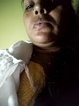 Snapshot of Monika_Telugu_Girl chatting on 5, 11, 2025 Monika Telugu Girl online show from 5, 11, 2025