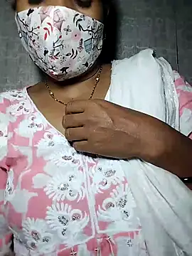 Snapshot of Monika_Telugu_Girl chatting on 8, 11, 2025 Monika Telugu Girl online show from 8, 11, 2025