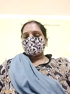 Snapshot of Monika_Telugu_Girl chatting on 20, 11, 2025 Monika Telugu Girl online show from 20, 11, 2025