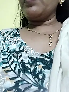 Snapshot of Monika_Telugu_Girl chatting on 21, 11, 2025 Monika Telugu Girl online show from 21, 11, 2025