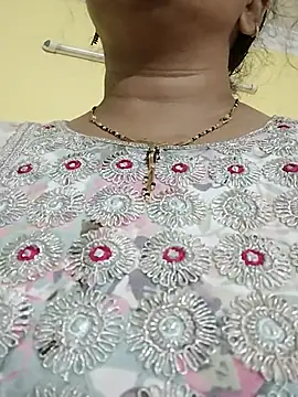 Snapshot of Monika_Telugu_Girl chatting on 29, 11, 2025 Monika Telugu Girl online show from 29, 11, 2025