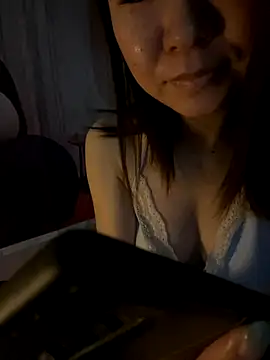 Lauren 778 online show from 3, 10, 2025