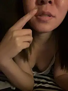 Lauren 778 online show from 15, 10, 2025