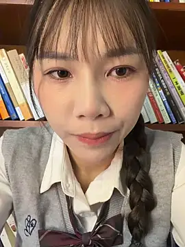 Adora188 online show from 19, 3, 2026