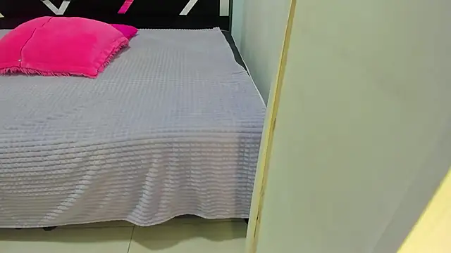 iisabella noa online show from 30, 9, 2025