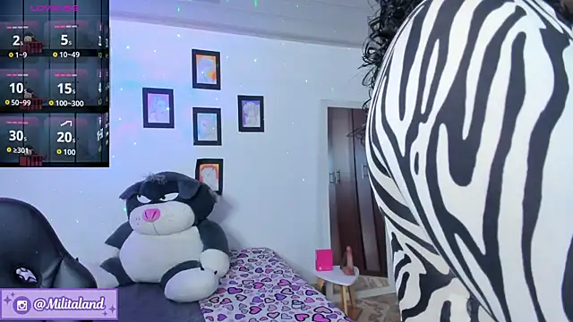 Snapshot of milita_houston chatting on 10, 9, 2025 milita houston online show from 10, 9, 2025