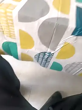 giova17cm online show from 15, 4, 2026