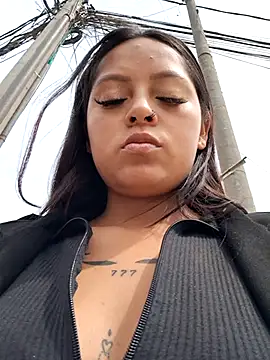 LunaHot 777 online show from 5, 11, 2025