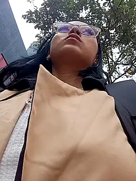 LunaHot 777 online show from 3, 3, 2026