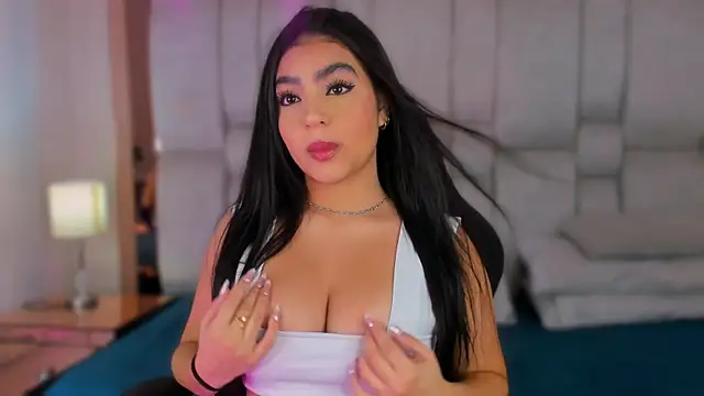 Snapshot of BelaCox_ chatting on 24, 9, 2025 BelaCox  online show from 24, 9, 2025