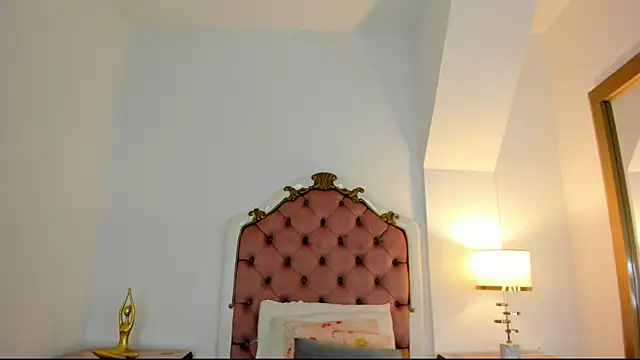 HarleyQueen666 online show from 12, 1, 2026