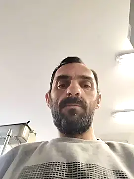 hotmen83 online show from 24, 10, 2025