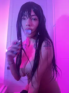 Snapshot of grayce_blossoms_24 chatting on 10, 10, 2025 grayce blossoms 24 online show from 10, 10, 2025