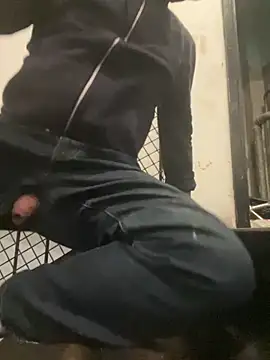 Snapshot of pervonpatrol chatting on 13, 10, 2025 pervonpatrol online show from 13, 10, 2025