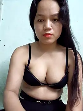 Snapshot of BabySweet-18 chatting on 10, 7, 2026 BabySweet-18 online show from 10, 7, 2026