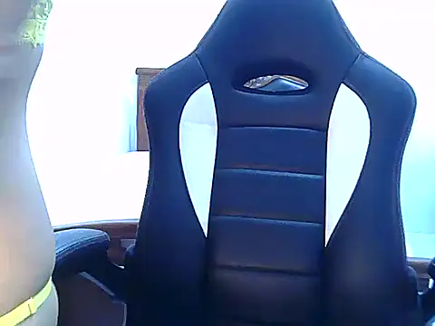 lovelynie123 online show from 21, 9, 2025