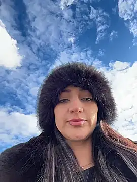 Ninabigtitied online show from 18, 11, 2025