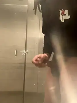 Snapshot of PittsburghKing chatting on 15, 12, 2025 PittsburghKing online show from 15, 12, 2025