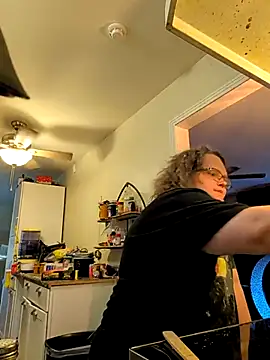 Snapshot of TheMistyPrice chatting on 22, 10, 2025 TheMistyPrice online show from 22, 10, 2025