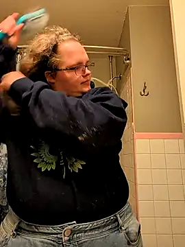 Snapshot of TheMistyPrice chatting on 23, 10, 2025 TheMistyPrice online show from 23, 10, 2025