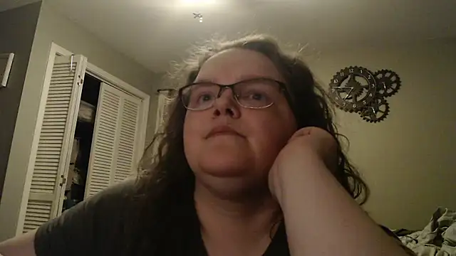 Snapshot of TheMistyPrice chatting on 16, 12, 2025 TheMistyPrice online show from 16, 12, 2025