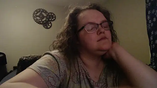 Snapshot of TheMistyPrice chatting on 17, 12, 2025 TheMistyPrice online show from 17, 12, 2025