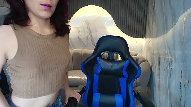 Snapshot of valentina_r_ chatting on 9, 11, 2025 valentina r online show from 9, 11, 2025