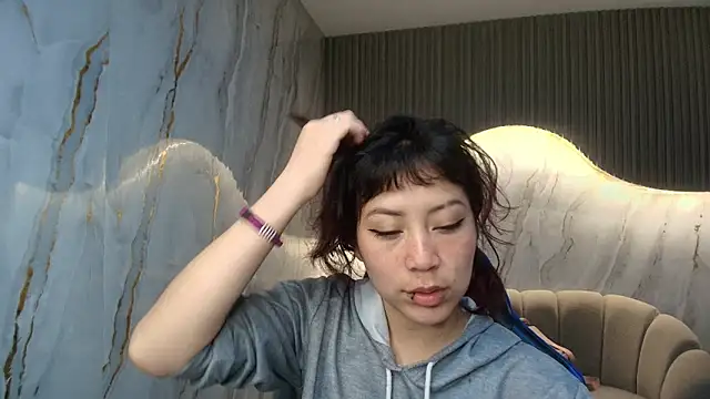 valentina r  online show from 3, 4, 2026